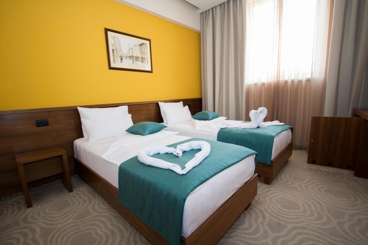 Hotel Jelena บันยาลูกา ภายนอก รูปภาพ