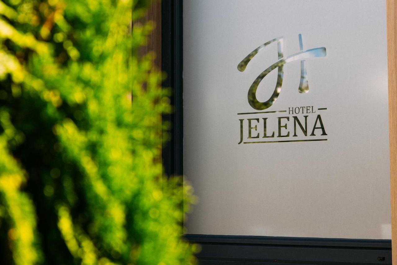 Hotel Jelena บันยาลูกา ภายนอก รูปภาพ